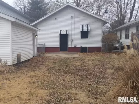2100 S Lowell Ave, Springfield, IL 62704 photo 13