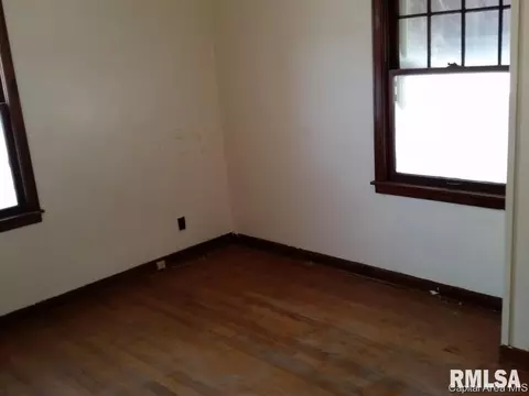 2508 S 4th St, Springfield, IL 62703 photo 5
