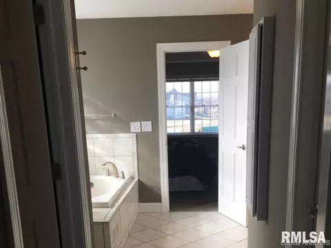 305 Maggie, Springfield, IL 62711 photo 6