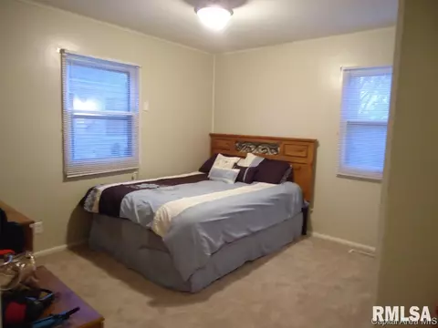 3237 Saxony Rd, Springfield, IL 62703 photo 5