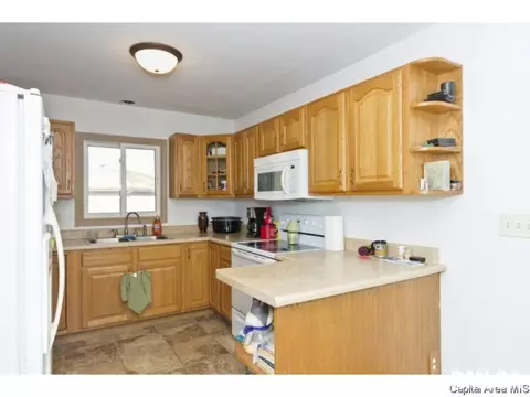 6 Providence Ln, Springfield, IL 62711 photo 9