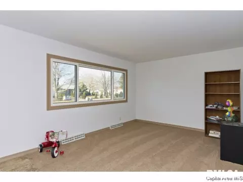 6 Providence Ln, Springfield, IL 62711 photo 4
