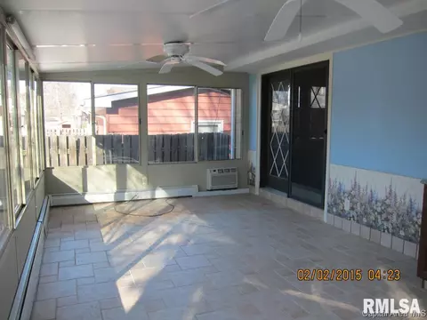 2433 S 15th St, Springfield, IL 62703 photo 10