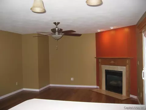 4216 Deming Dr, Springfield, IL 62703 photo 4