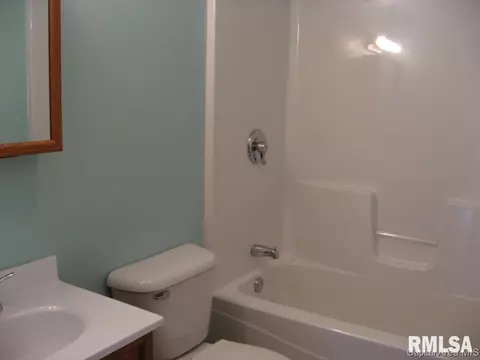 1421 N Franklin, Springfield, IL 62702 photo 15