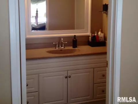 30 Oakbend Ct, Springfield, IL 62704 photo 14