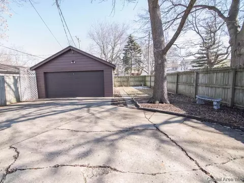 2030 S 5th St, Springfield, IL 62703 photo 28