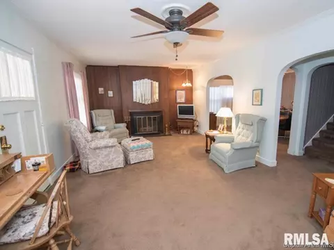 2030 S 5th St, Springfield, IL 62703 photo 6