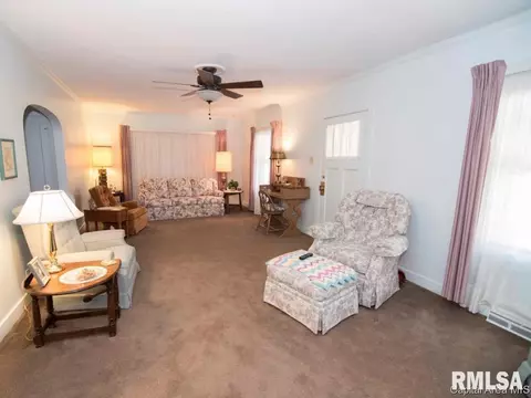 2030 S 5th St, Springfield, IL 62703 photo 5