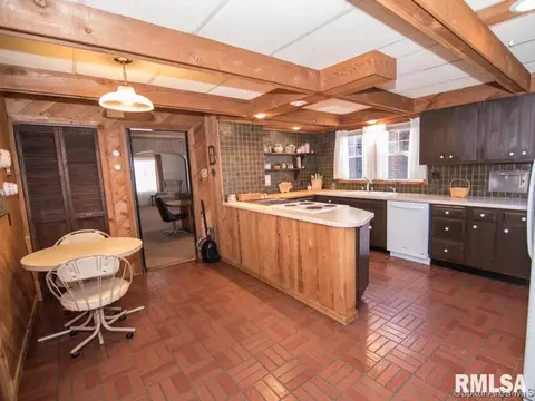 2030 S 5th St, Springfield, IL 62703 photo 8