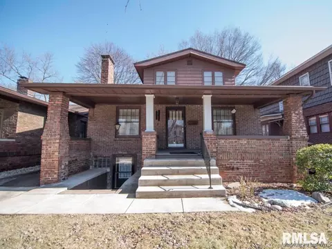 2030 S 5th St, Springfield, IL 62703 photo 1
