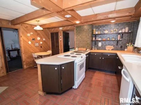 2030 S 5th St, Springfield, IL 62703 photo 10