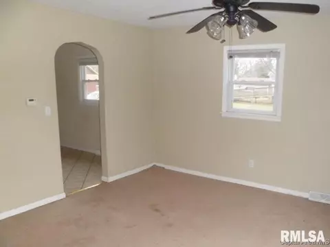 500 N Stephens, Springfield, IL 62702 photo 5