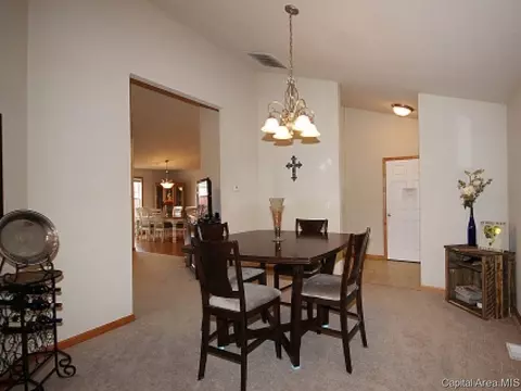 3507 Yorkshire Ct, Springfield, IL 62704 photo 3
