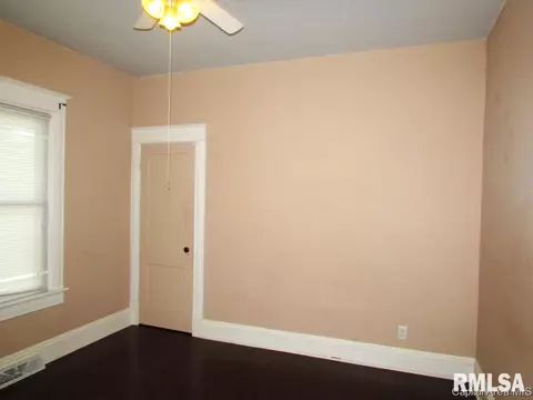 1507 Monroe, Springfield, IL 62704 photo 7
