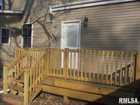 1149 N 7th, Springfield, IL 62702 photo 3