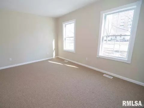 1149 N 7th, Springfield, IL 62702 photo 11