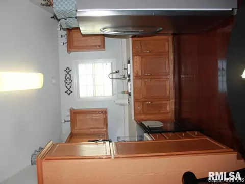 3705 Cranleigh Blvd, Springfield, IL 62712 photo 9