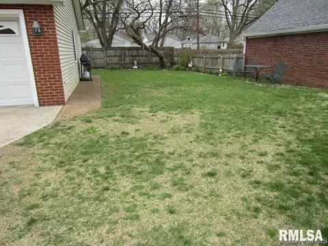 2037 Whittier, Springfield, IL 62704 photo 19