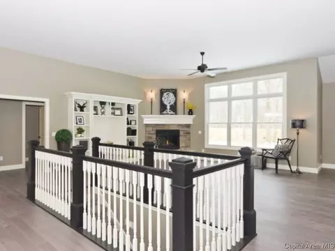 1817 Forest Gln, Chatham, IL 62629 photo 9