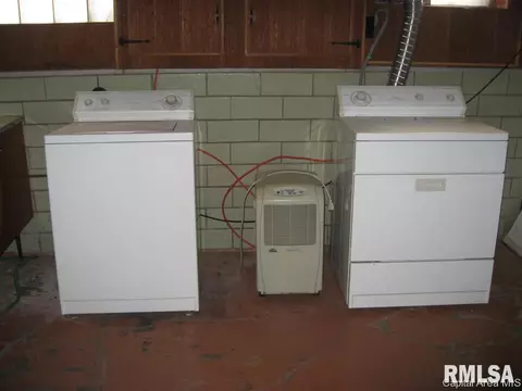 820 E Sangamon Ave, Springfield, IL 62702 photo 16