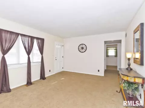 1636 N 20th St, Springfield, IL 62702 photo 4
