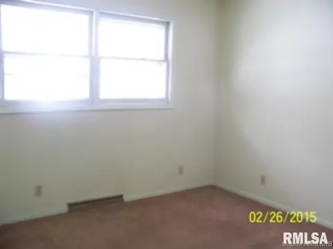 316 Kenyon Dr, Springfield, IL 62704 photo 3