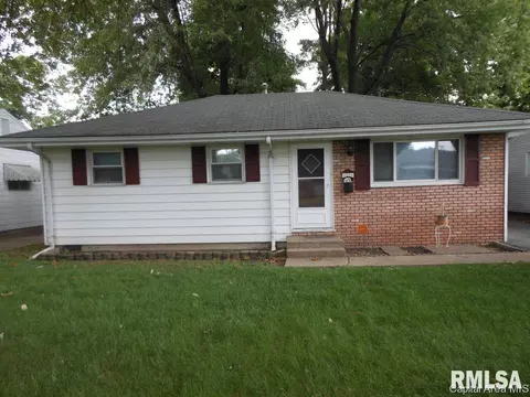 1816 Bertman, Springfield, IL 62702 photo 1