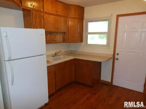 1816 Bertman, Springfield, IL 62702 photo 13
