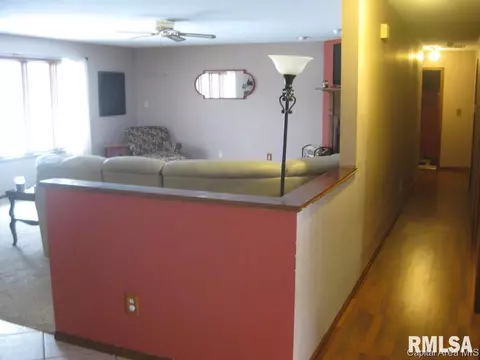 8017 Hunt Rd, Springfield, IL 62712 photo 7