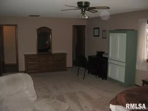 8017 Hunt Rd, Springfield, IL 62712 photo 9