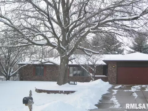 8017 Hunt Rd, Springfield, IL 62712 photo 1