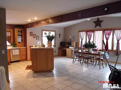 603 E Mulberry, Chatham, IL 62629 photo 4