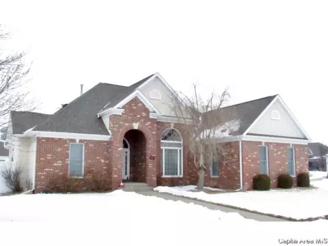 4515 Longfellow Dr, Springfield, IL 62711 photo 1
