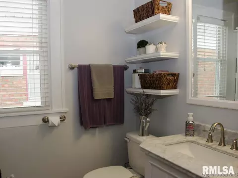 1515 S 4th St, Springfield, IL 62703 photo 10