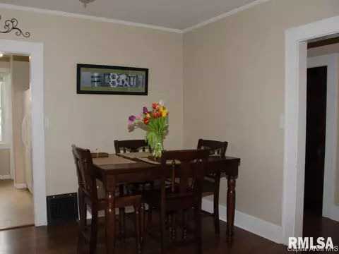 1515 S 4th St, Springfield, IL 62703 photo 5