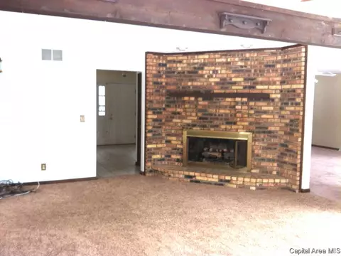 1115 Memory Ln, Springfield, IL 62707 photo 15