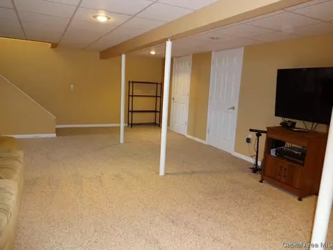 2216 Montclair, Springfield, IL 62704 photo 26
