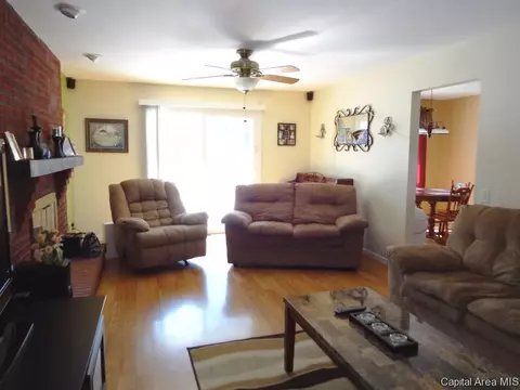 2216 Montclair, Springfield, IL 62704 photo 7
