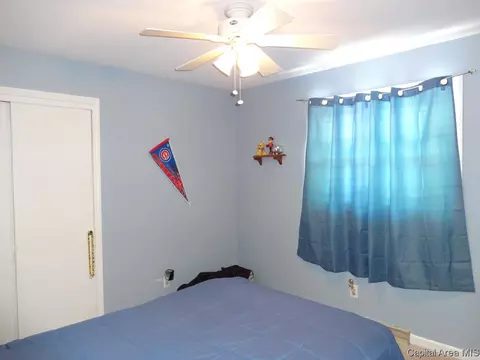 2216 Montclair, Springfield, IL 62704 photo 19