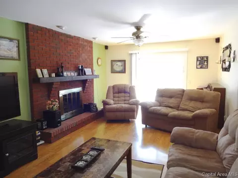 2216 Montclair, Springfield, IL 62704 photo 6