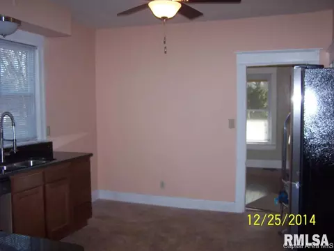 1307 W Iles, Springfield, IL 62704 photo 12