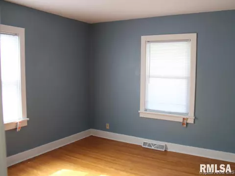 2924 S 4th St, Springfield, IL 62703 photo 7