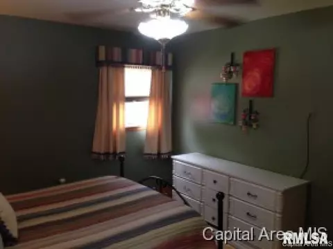152 N Illinois, Springfield, IL 62702 photo 4