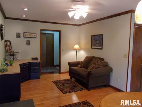 2608 Interlacken Dr, Springfield, IL 62704 photo 12