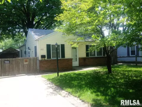 1812 N 20th St, Springfield, IL 62702 photo 1