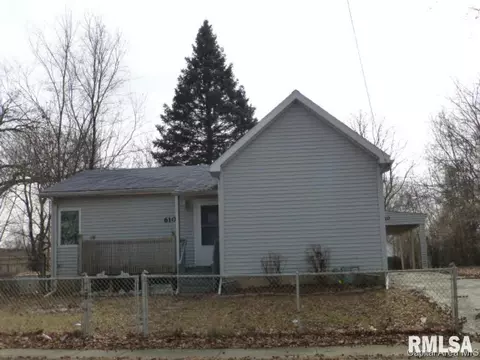 610 W Hay Street St, Springfield, IL 62702 photo 1