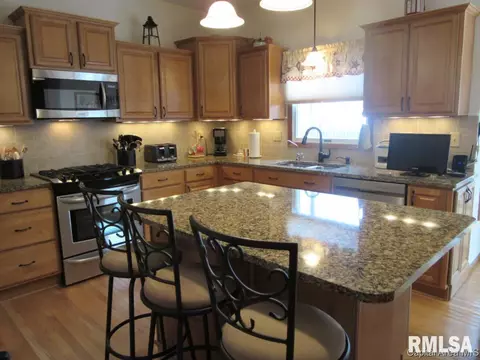 3958 Springer Ln, Springfield, IL 62711 photo 4