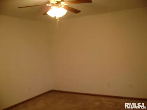 2437 Basil Dr, Springfield, IL 62707 photo 11