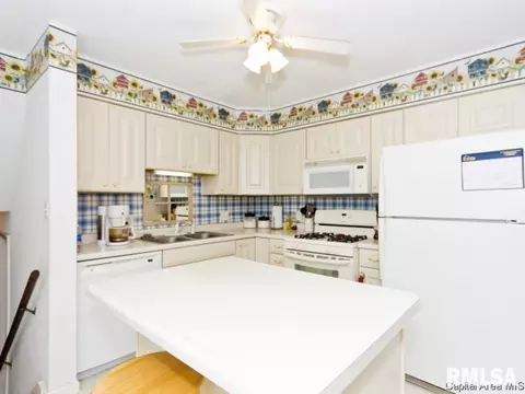 2516 Somerton, Springfield, IL 62702 photo 13